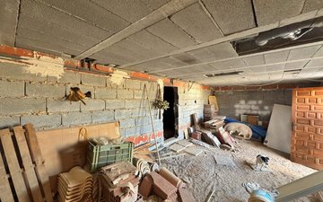 Property slide 39
