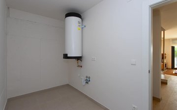 Property slide 21