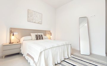 Property slide 21