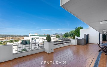 Property slide 22