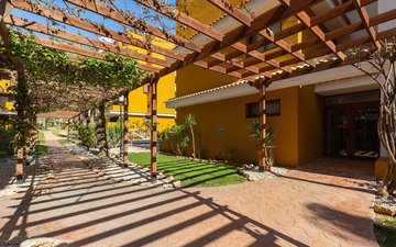 Property slide 10