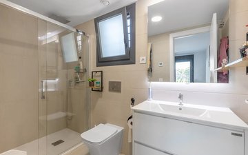 Property slide 24