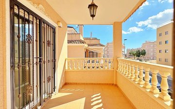 Property slide 22