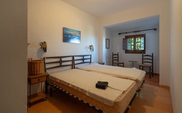 Property slide 24