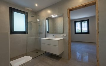 Property slide 23