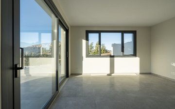 Property slide 25
