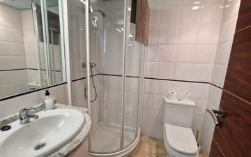 Property slide 20