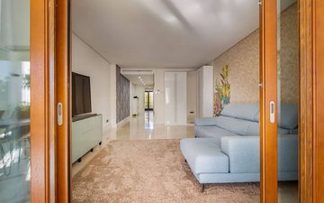 Property slide 7