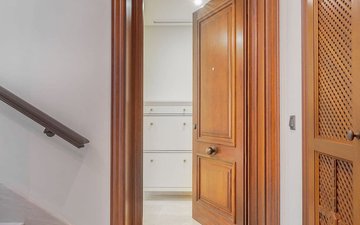 Property slide 10