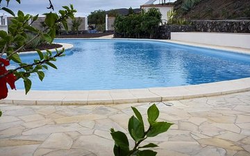 Property slide 17