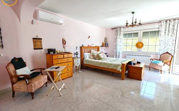 Property slide 9