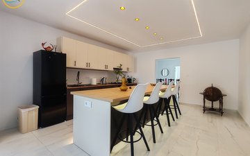 Property slide 3