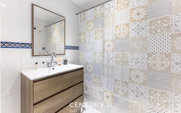 Property slide 17