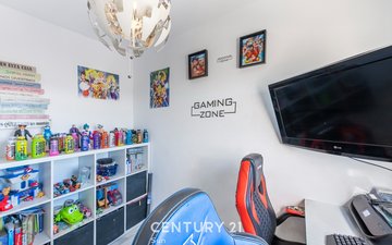 Property slide 24