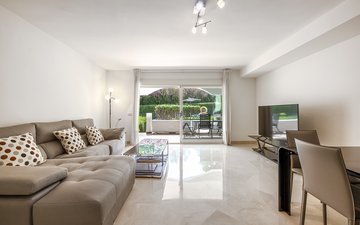Property slide 20
