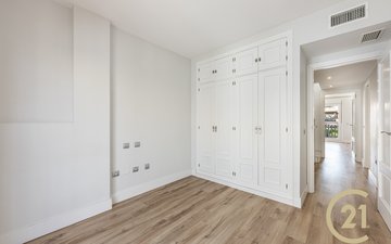 Property slide 14