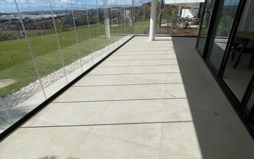Property slide 20