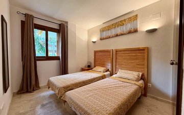 Property slide 21