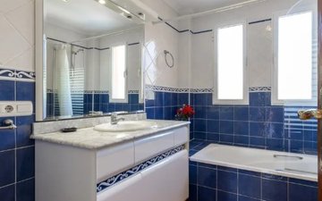 Property slide 11