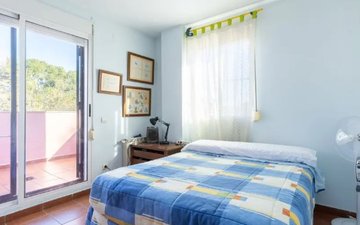 Property slide 21