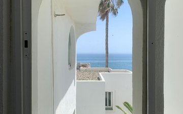 Property slide 8