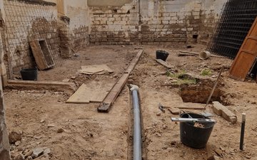 Property slide 10
