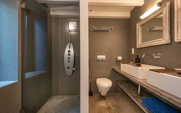 Property slide 18