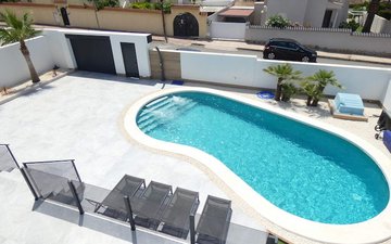 Property slide 24