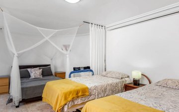 Property slide 21