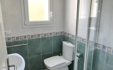 Property slide 18
