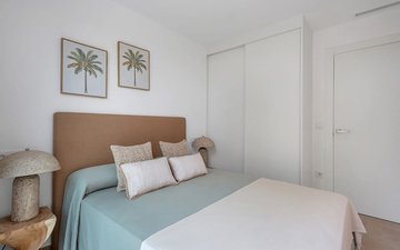 Property slide 16