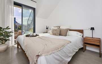 Property slide 16