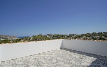 Property slide 19
