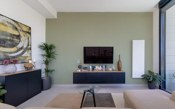 Property slide 10