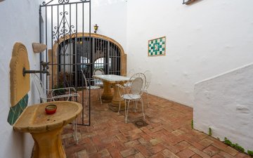 Property slide 17