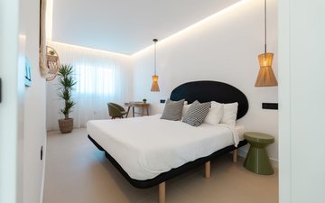 Property slide 19