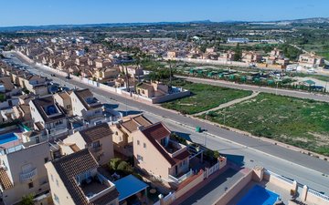 Property slide 48