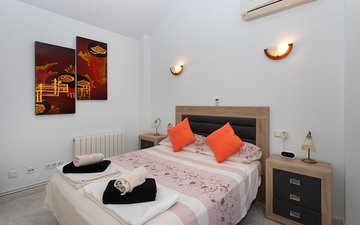 Property slide 18