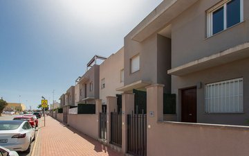 Property slide 31