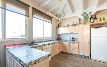 Property slide 44