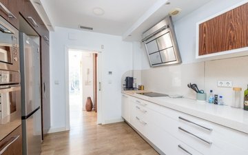 Property slide 21