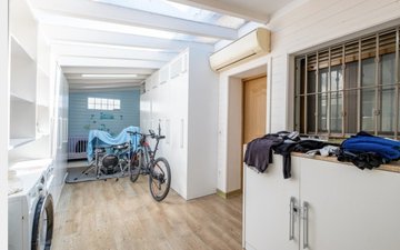 Property slide 38