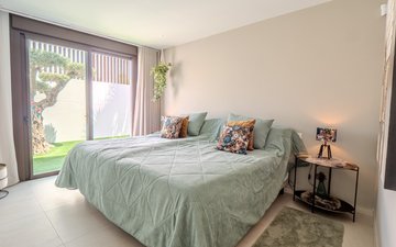 Property slide 31