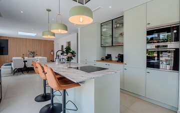 Property slide 10