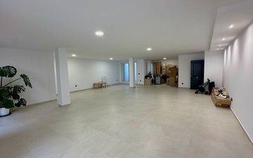 Property slide 40