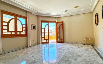 Property slide 32