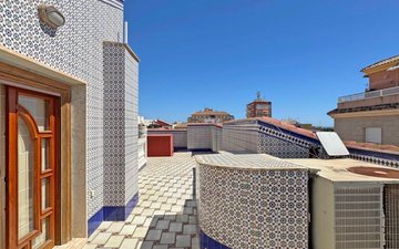 Property slide 44