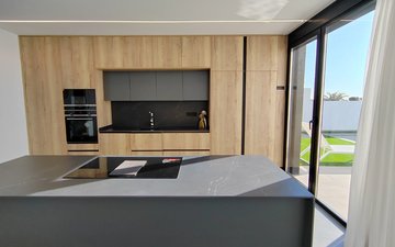 Property slide 17