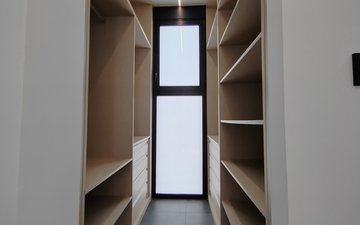 Property slide 31