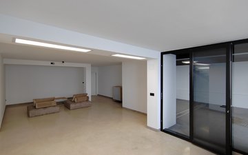 Property slide 34